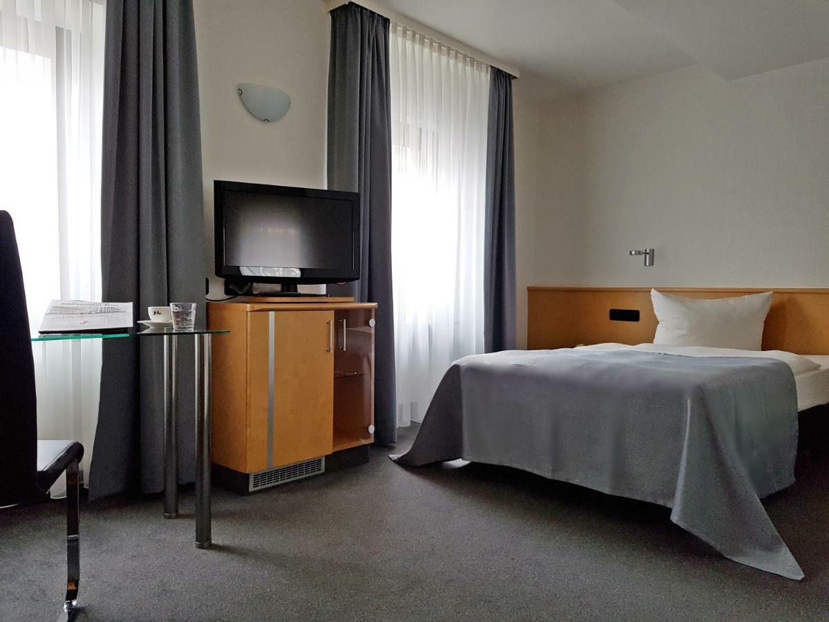 Hotel Ross Schweinfurt Dış mekan fotoğraf